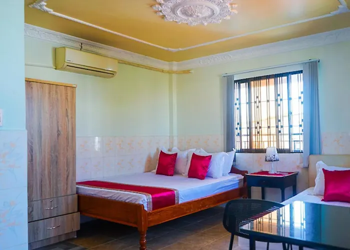 Хостел Angkor Sunshine Oasis Сиемрип